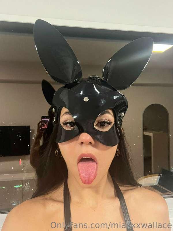 I just made a new video for you... It was easy to cum for me..