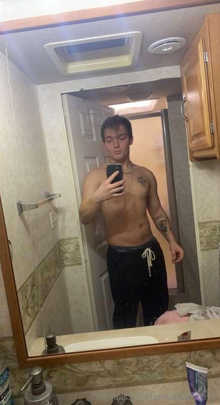 Would you fuck me? 😈
