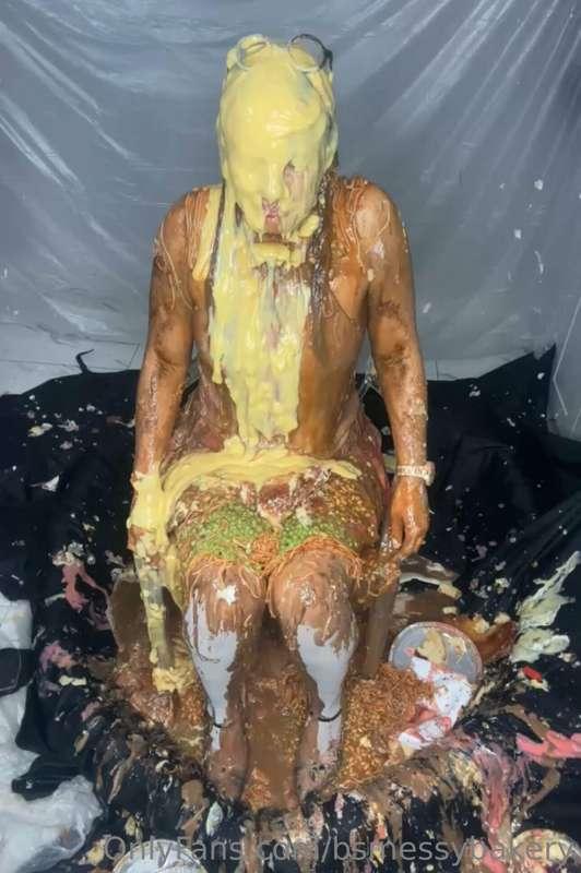 bsmessybakery image #28