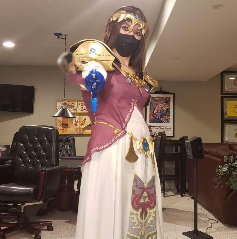 Twilight Princess Zelda part 2~! I will use my sword on u