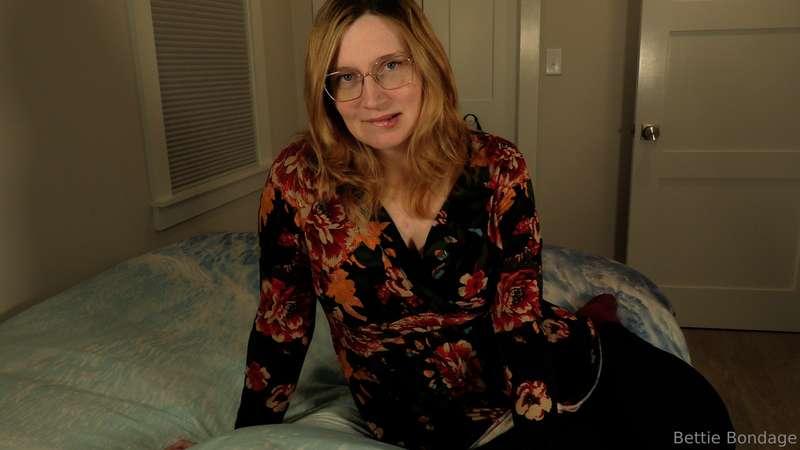 bettie_bondage image #5