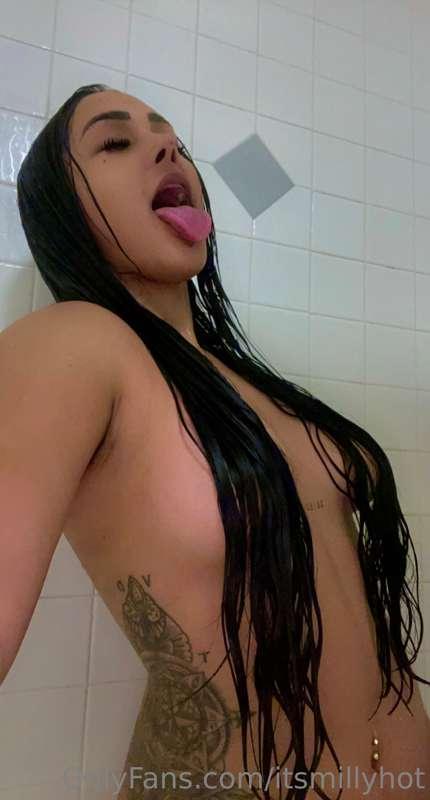 I'm ready to have you babe, to have your hot cum and deal wi..