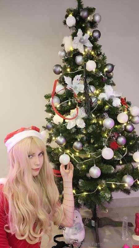 Are you ready for Christmas yet?🥰 What's the most unusual Ch..
