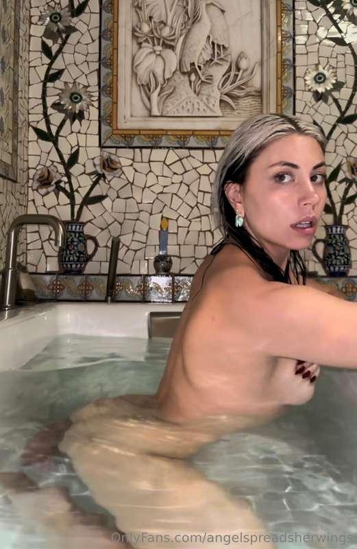 so horny it’s actually insane…