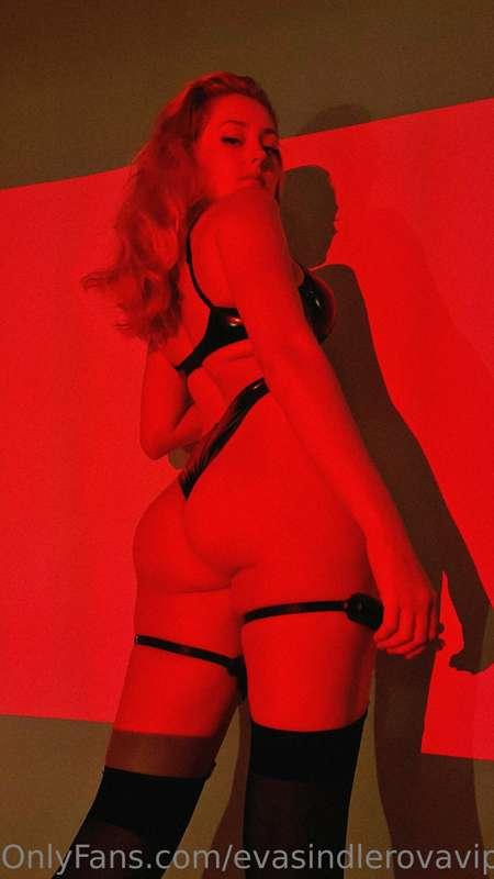 evasindlerovavip image #2