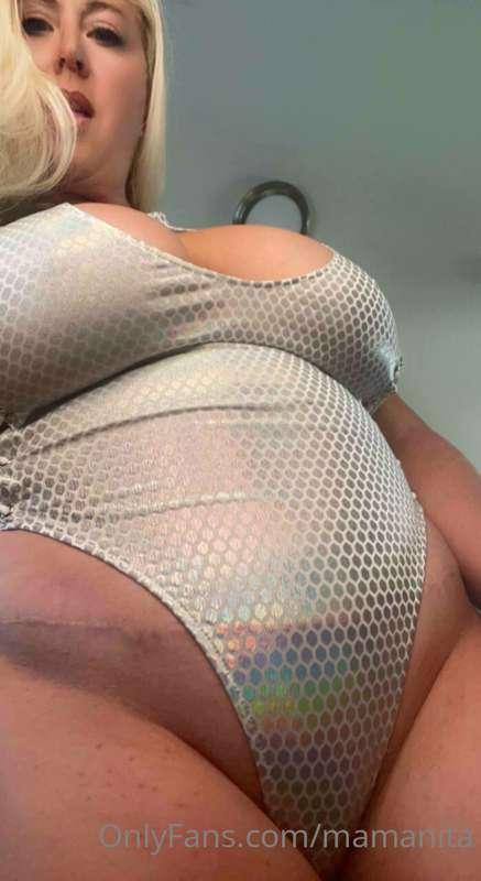 Eating this pussy will be your new favorite activity 🥵