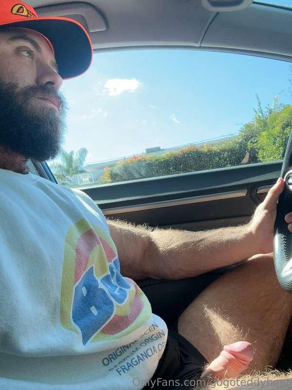 My dick fell out of my shorts while driving