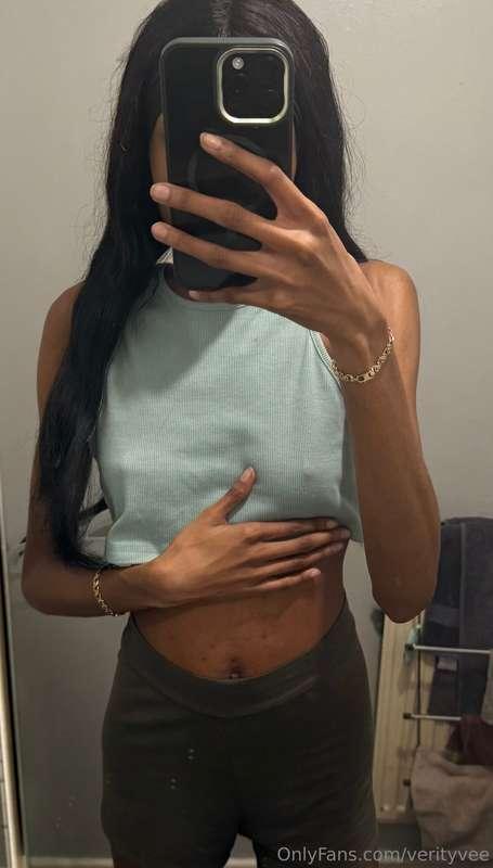 My nipples are always so hard🥰 I love how they poke out my t..
