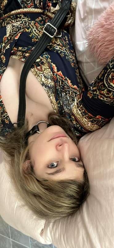 Oh hey, didn’t see you there 😉 want to have some naughty fun..