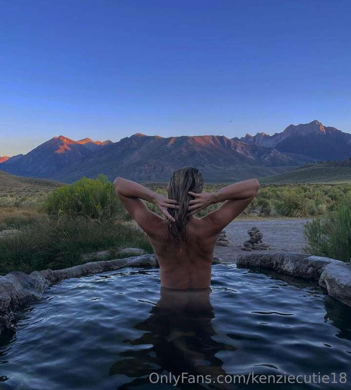 Lost in my thoughts with this amazing view🤭😍
