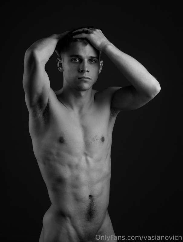 I'm watching you 😏 Leave a comment plc 🥹