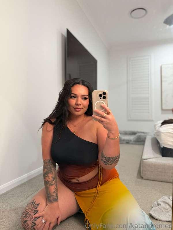 i'm the kind of trouble you’ll want to get into😈