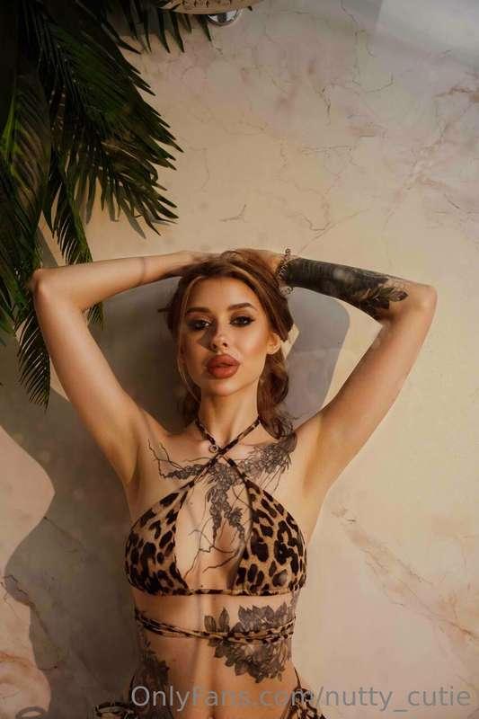 Be honest hehe... what is the first thing you notice about m..