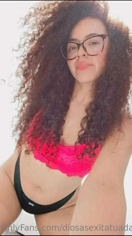 ❗️FREE SUBSCRIPTION❗️ 

Cute girl @ARLISSA loves to play wit..