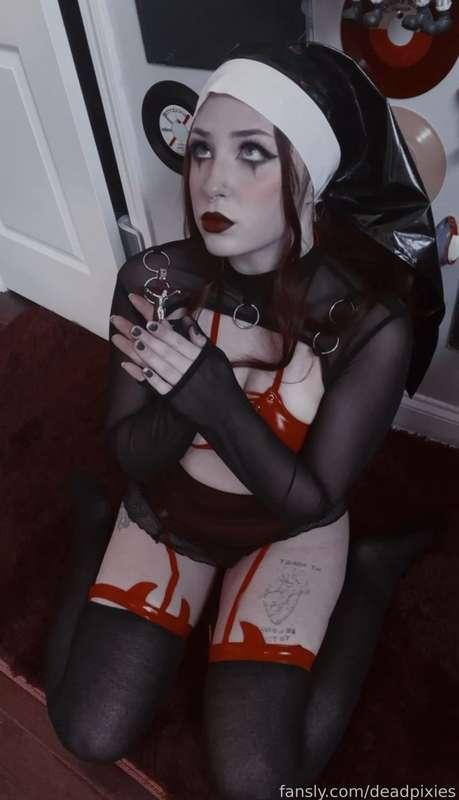 deadpixie image #12