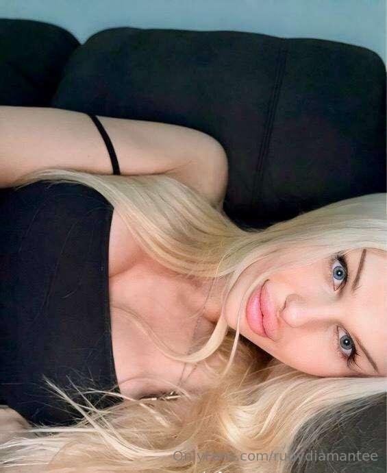 I'm lying here wondering what I should do.... any suggestion..