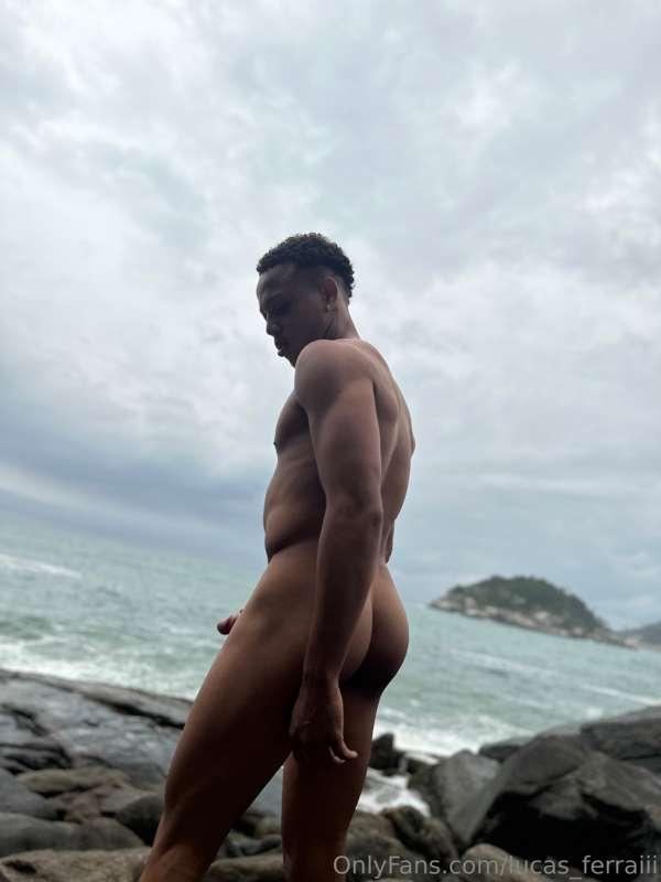 lucas_ferraiii image #6