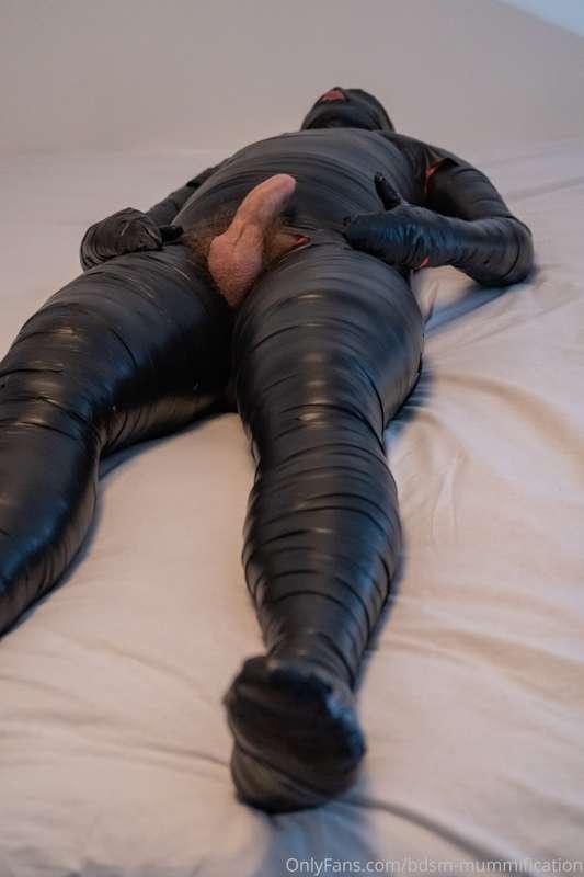 bdsm-mummification image #0