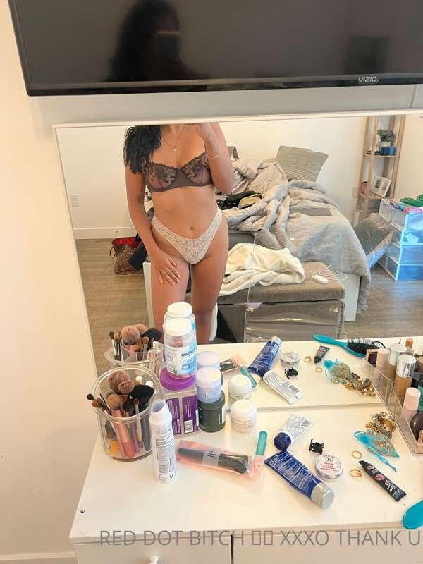 my room's a mess! cum help me clean? I'll suck your dick 😝