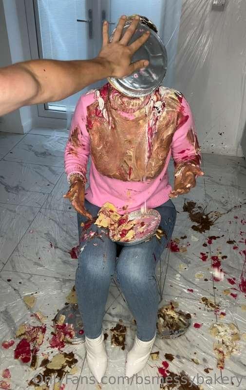 bsmessybakery image #9