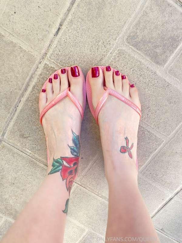 Dedos longos😍Curta meus posts, amor💋
 Long toes😍Like my post..