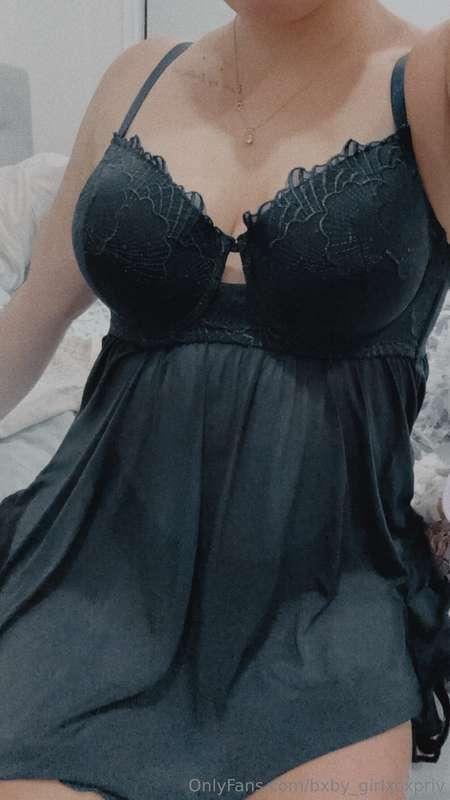 Do you like this one or do you like it off me 🌶️😈