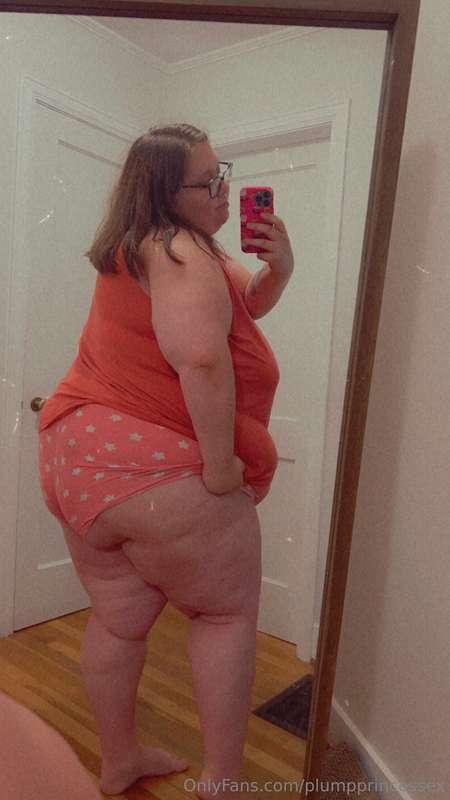 plumpprincessex image #0