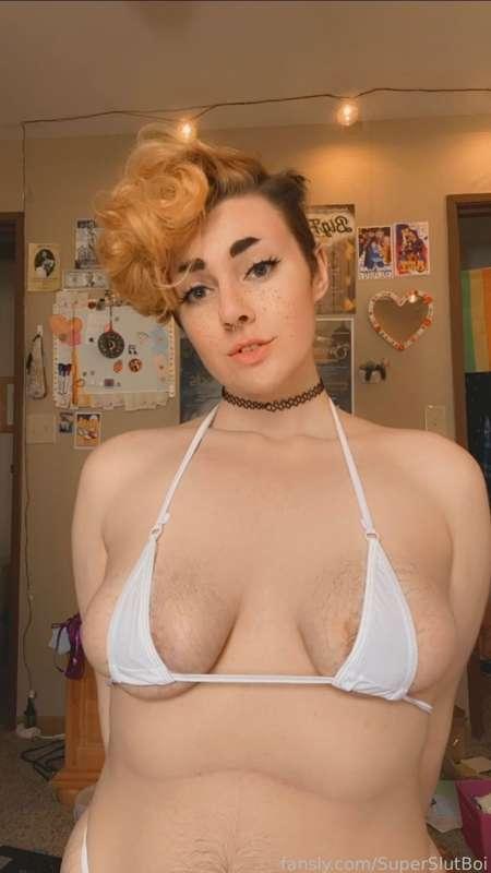 superslutboi image #3