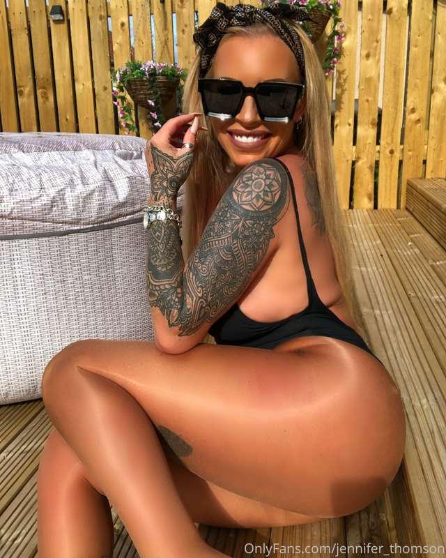 40% discount ends today so grab it while it’s still there 🔞 ..
