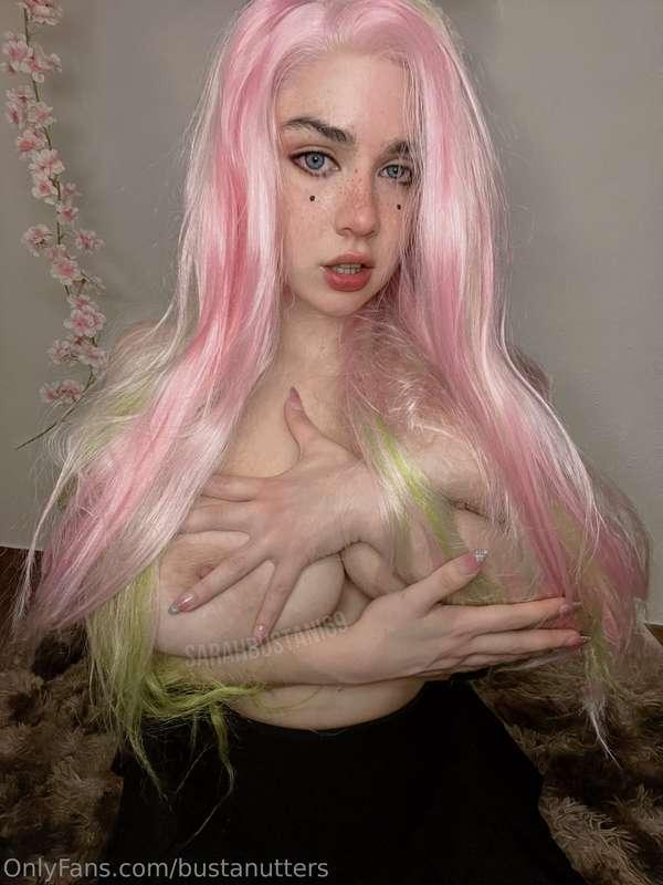 bustanutters main image