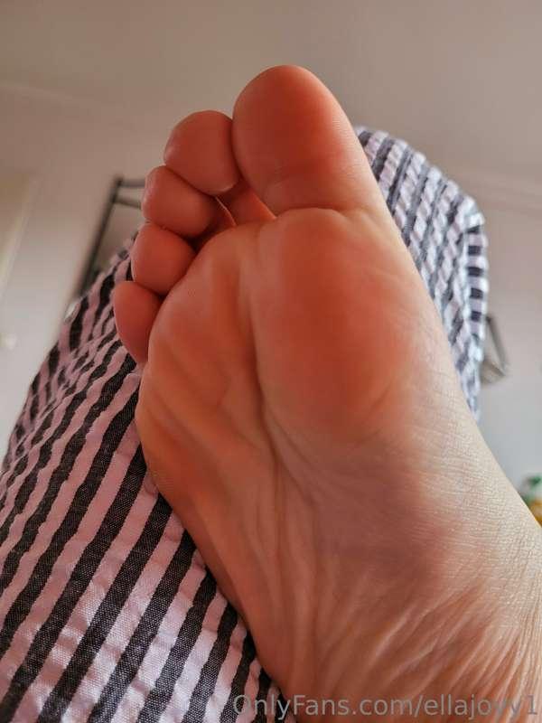 Mind = fucked

...as soon as you see My perfect sole. 😌❤️‍🔥
..