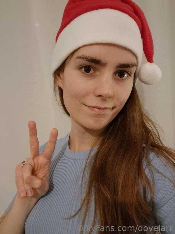 Merry christmas and happy holidays to all you cuties <3