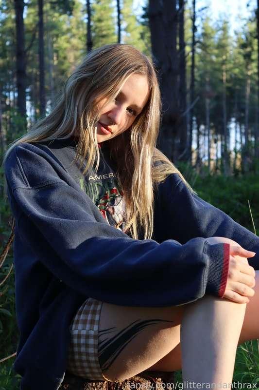 glitterandanthrax image #6