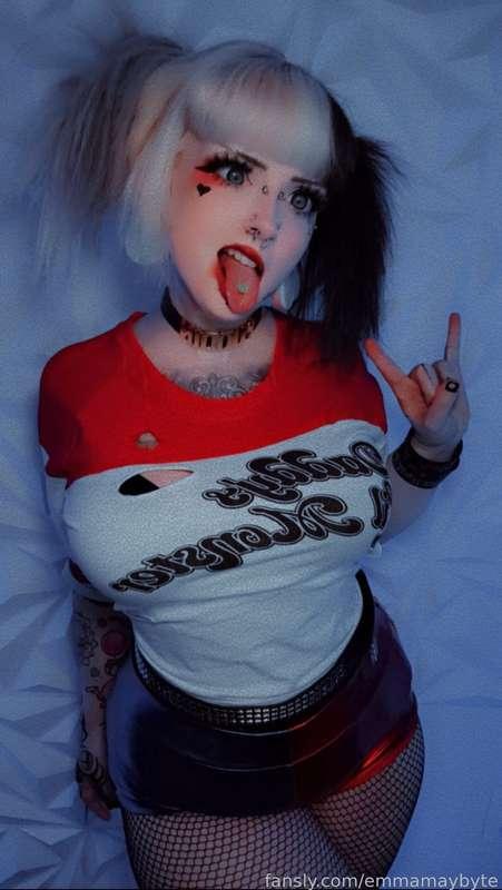 emmamaybyte image #2