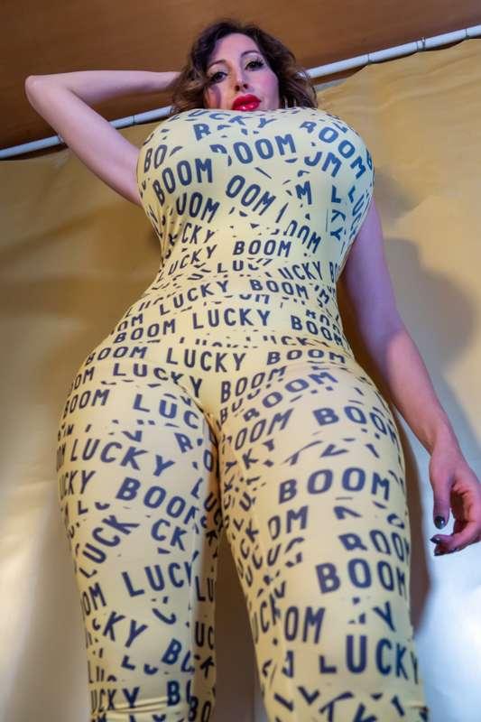 Your curvy crush girl... boom and you die happy