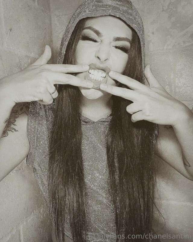 👄