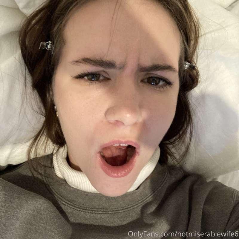 confirmed with Bf that this is basically my sex face