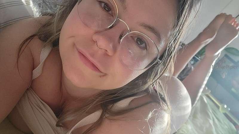 Me this morning after getting cum 🥰🥰