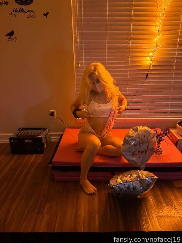 nofacej19 image #0