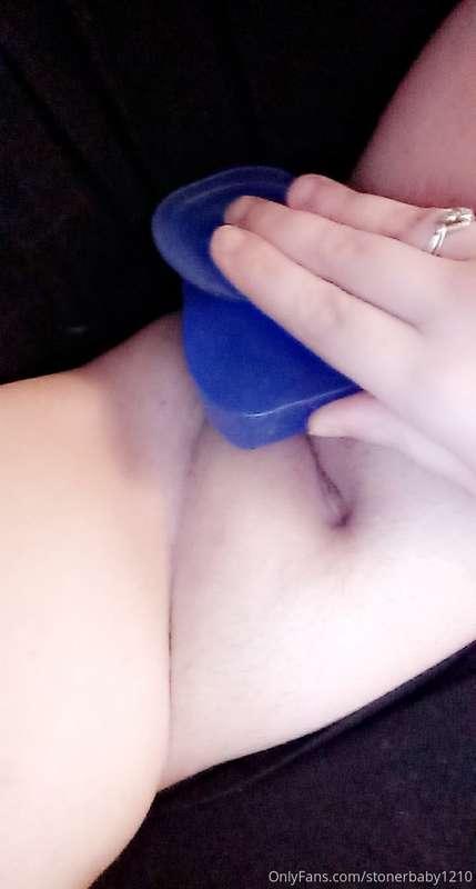 stonergirl1210 image #1