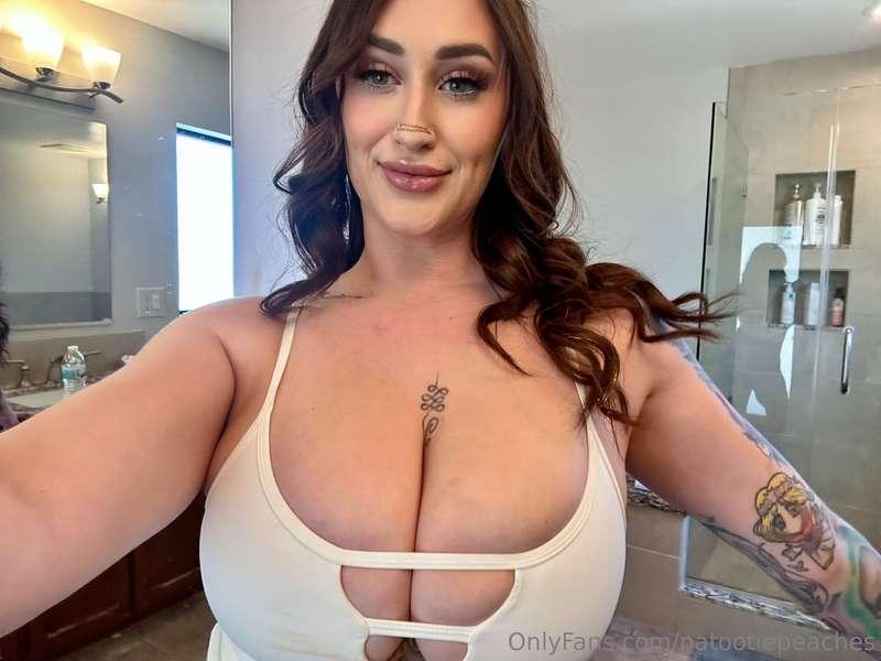 Don't get distracted by the view 😈
