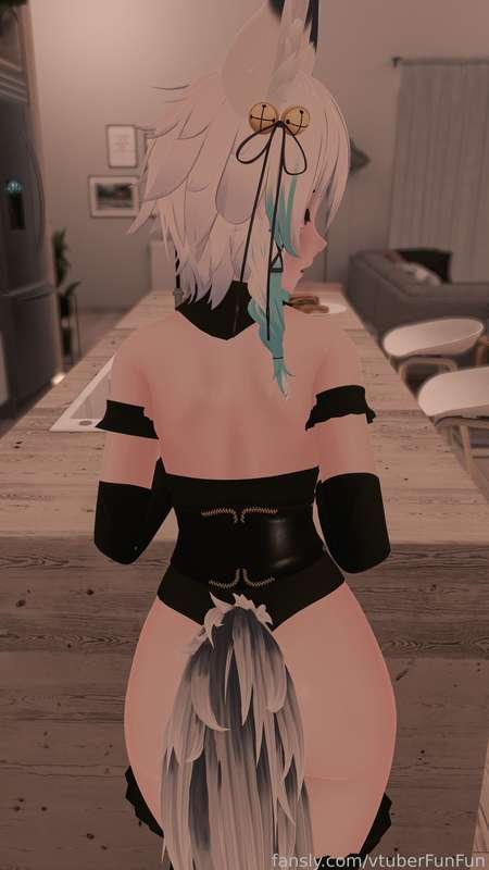 Bending over for my mwaster~ ❤️❤️

#vtuber #kitsune #neko #3d #hentai