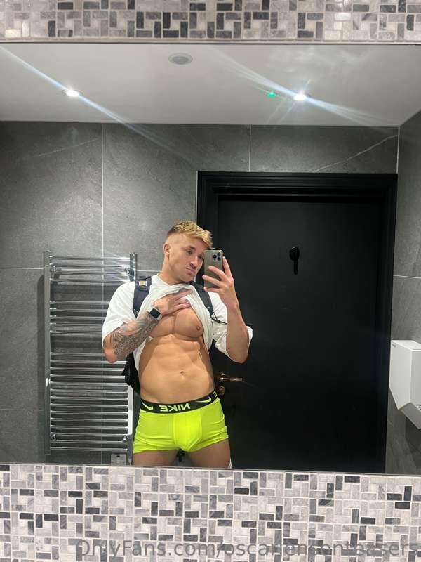 FREE 10 minute workout & wank tape! All you gotta do is subs..