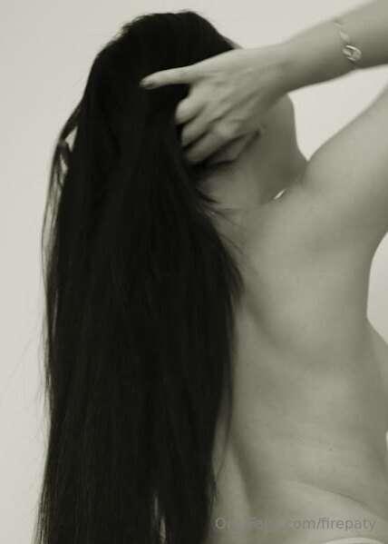 Starting the week with a little mystery... Can you handle wh..