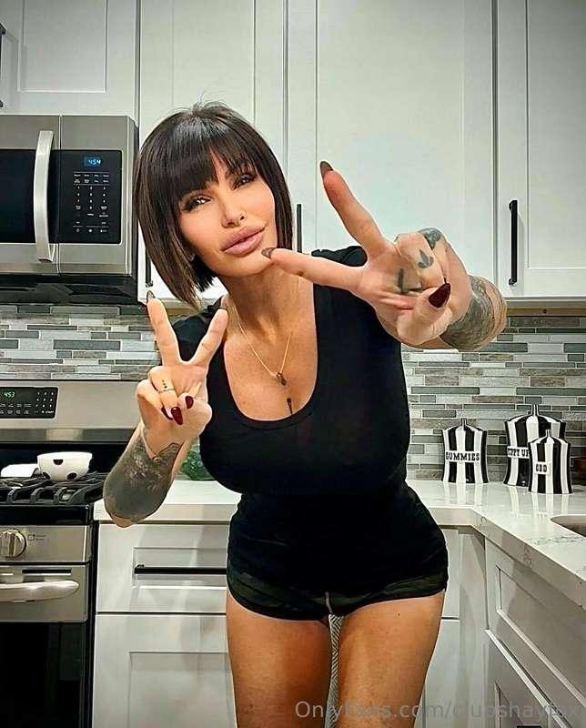 Sending all my love today! 