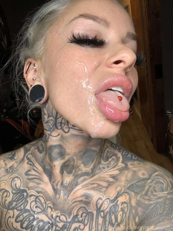 Did the hottest Blowjob video ever !!💦💦 DM me to get an earl..
