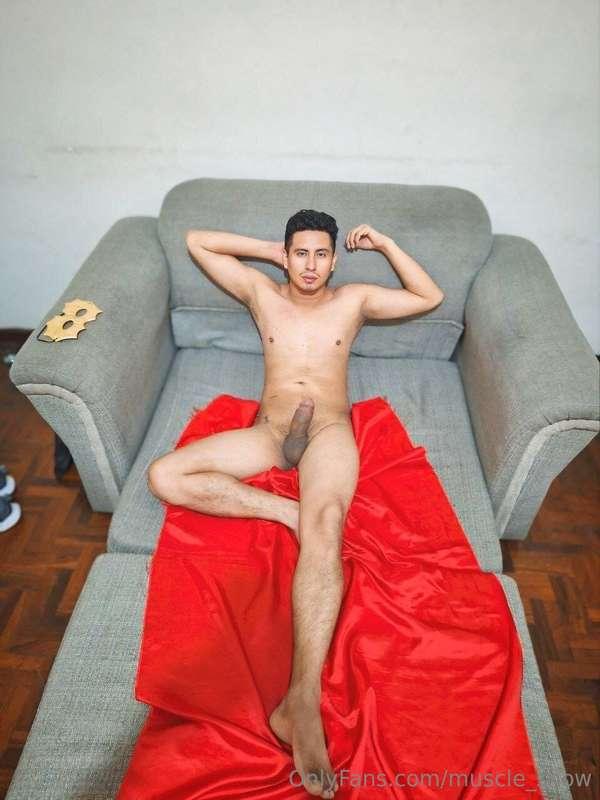 😈🔥 @exmilitarversex 💦🍆🍑😈 Hello guys ✌️ I am a Peruvian boy 🇵..