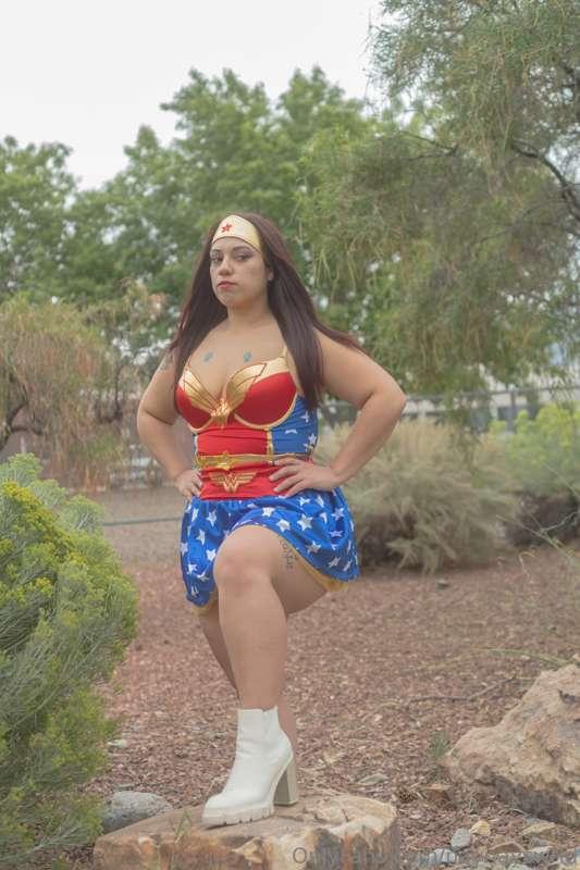 naynayswrld image #1