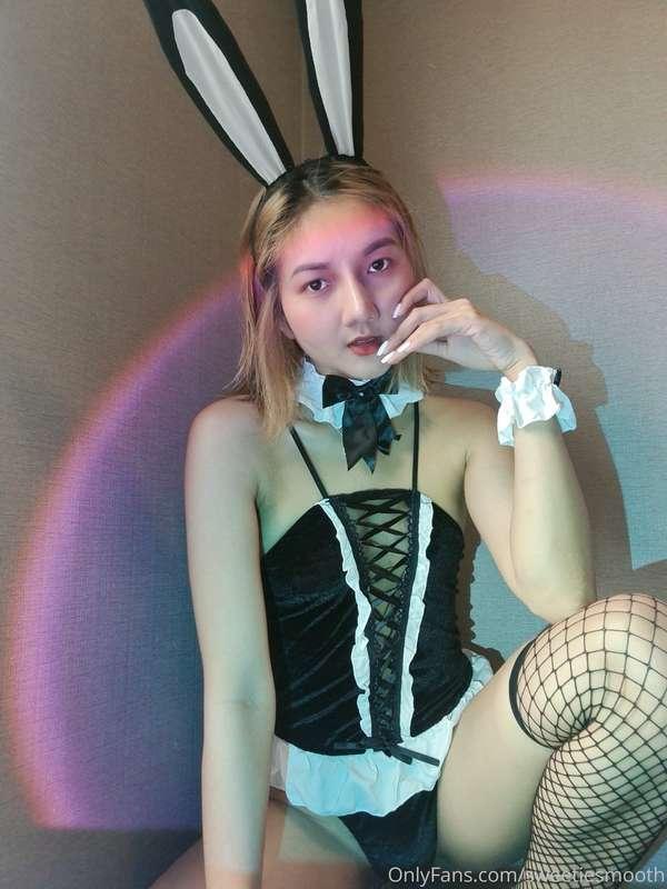 little rabbit 🔞🐰🐇