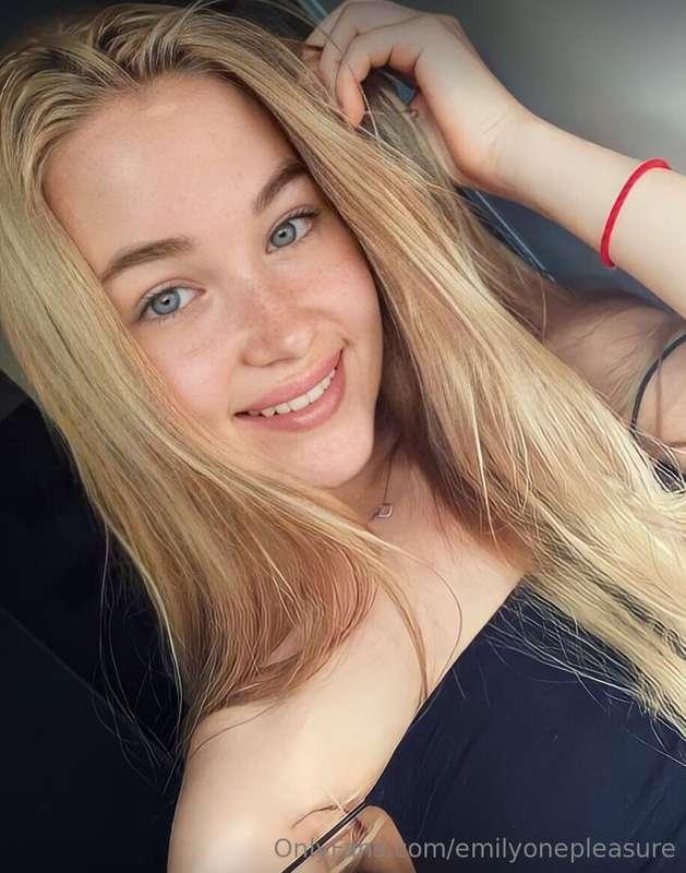 ❤️‍🔥FREE SUBSCRIPTION ONLY TODAY @darina20ox❤️‍🔥
She's so ki..